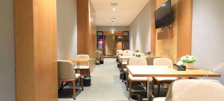 雅斯特酒店(天门新城沃尔玛店)图片