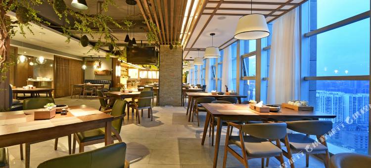 美豪丽致酒店(成都双子塔高新地铁站店)图片