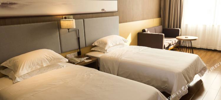 精途酒店(随州沿河大道店)图片