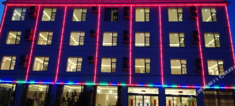 佰年晟世酒店(昆明长水机场店)图片