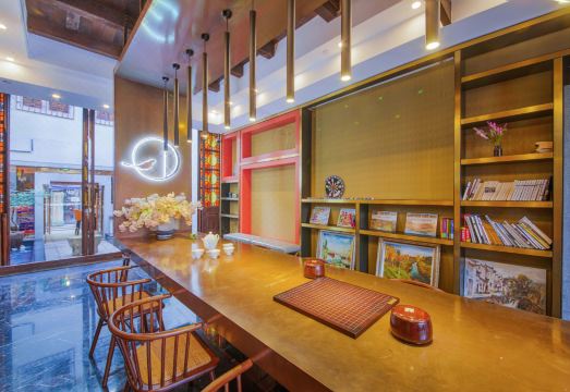 Xinxuan·Juanmu Meisu (Wuzhen Scenic Area Branch)Hotel Overview