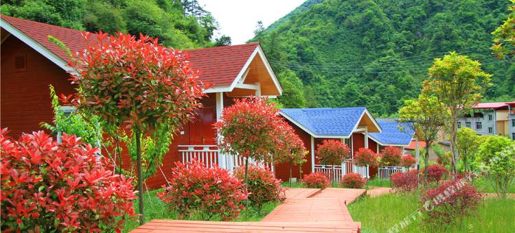 Q加·汶川巴郎山假日酒店图片