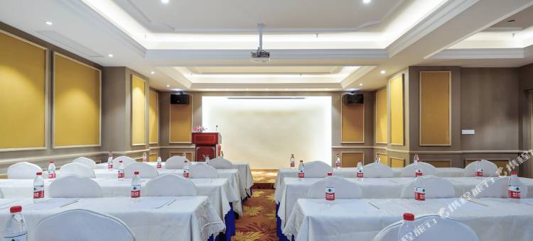 维也纳酒店(苏州盛泽国贸中心店)图片