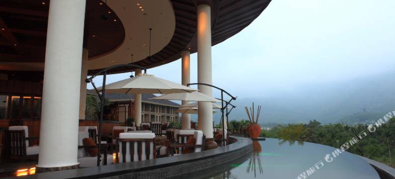 海南七仙瑶池温泉度假酒店图片