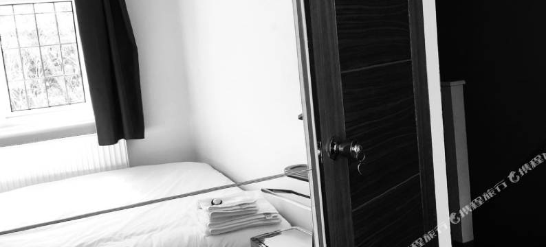 希思罗机场比安卡楼酒店(Bianca's House Hotel Heathrow Airport)图片