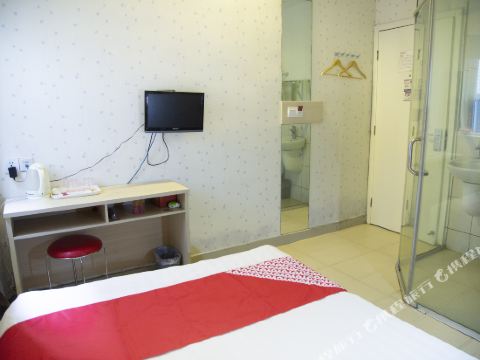 oyo温州学园宾馆 3.0分(309条点评) 109起距离614米立即预订