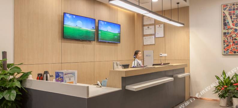 汉庭酒店(武汉武昌火车站西广场店)图片