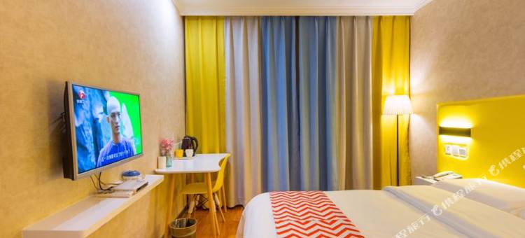 汉中艾斯骊风酒店(汉中高铁站中心广场店)图片