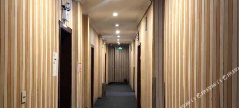 隆昌鑫隆商务宾馆(白塔路分店)图片