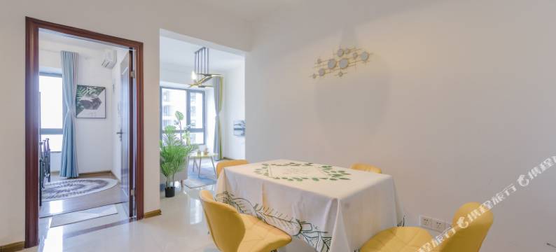 彼岸花之家公寓(金榕南路分店)图片