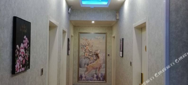 洛南樱花主题酒店图片