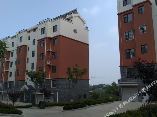 日照汉春云公寓