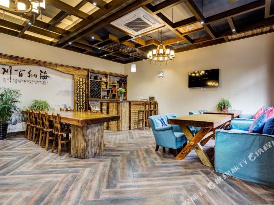 德清莹莹莹特色民宿