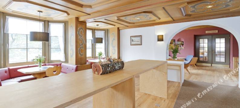 赫斯臣维尔德豪斯酒店(Hotel Hirschen Wildhaus)图片