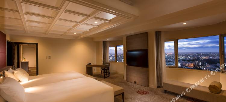 那霸首里城希尔顿逸林酒店(DoubleTree by Hilton Naha Shuri Castle)图片