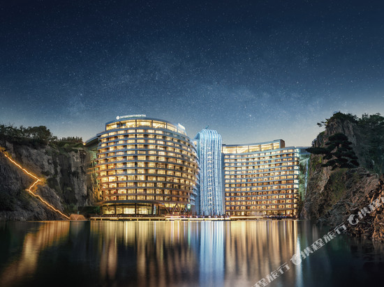 上海佘山世茂洲际酒店(世茂深坑酒店)