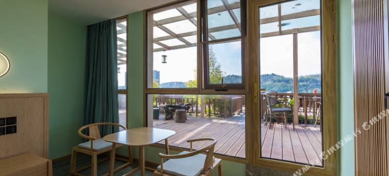 上善茶舍酒店(简阳旭海广场店)图片