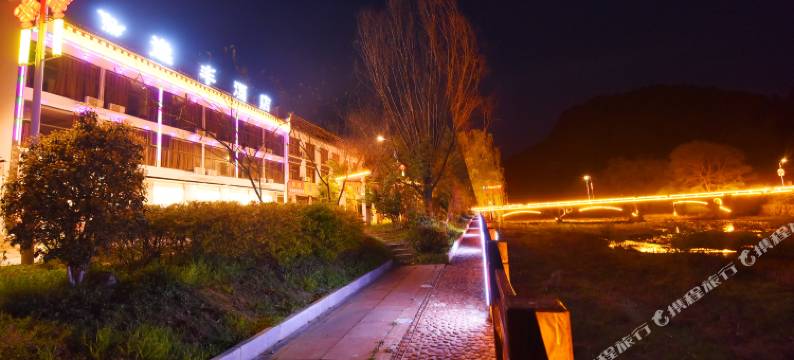 天堂寨逸丰酒店图片