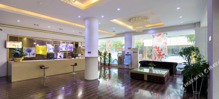 金潮时尚酒店连锁(宾阳广场店)图片