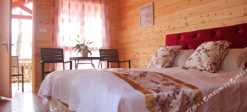 青海湖绿和九號旅游酒店图片