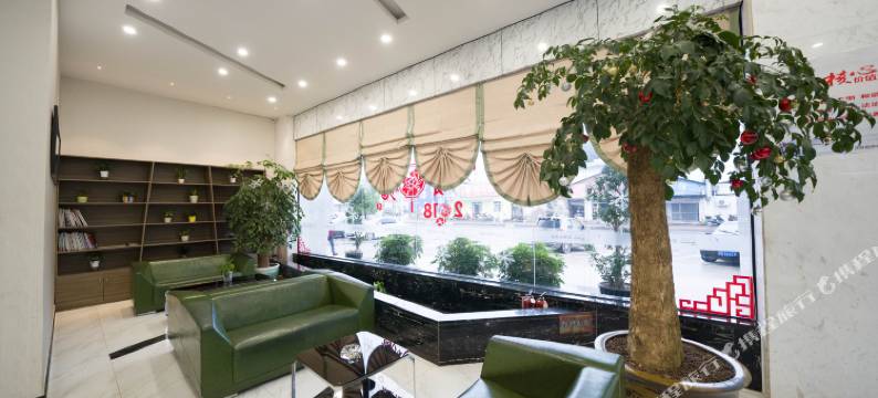 龙游红船头酒店(东方广场店)图片