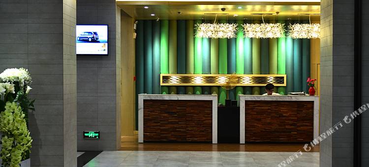 丹东国门青云酒店(鸭绿江断桥火车站店)图片