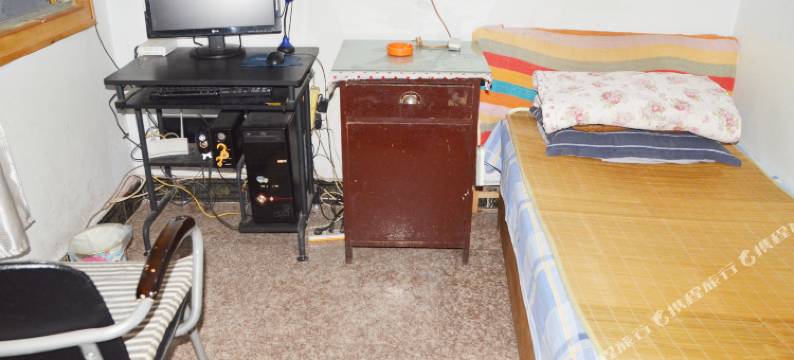 海城荣华旅社图片