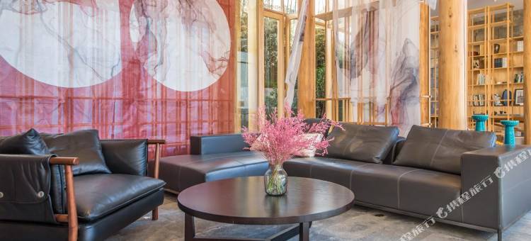 花筑·云边温泉艺宿(腾冲和顺古镇店)图片