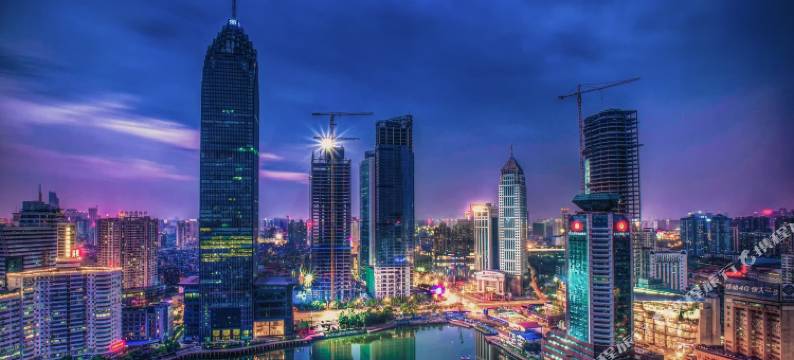 武汉蓝航主题电竞酒店图片