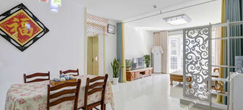 烟台豪华窗帘公寓图片