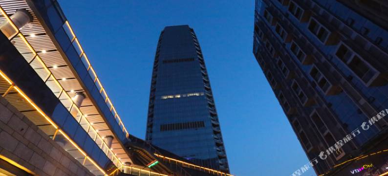 日照奕舍精选公寓(安泰国际广场大学城店)图片