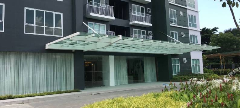 达沃中央套房酒店(Davao Central Suites)图片