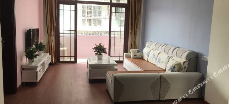 深圳小木屋主题青年旅社图片