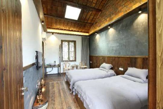 景宁湖光山舍民宿