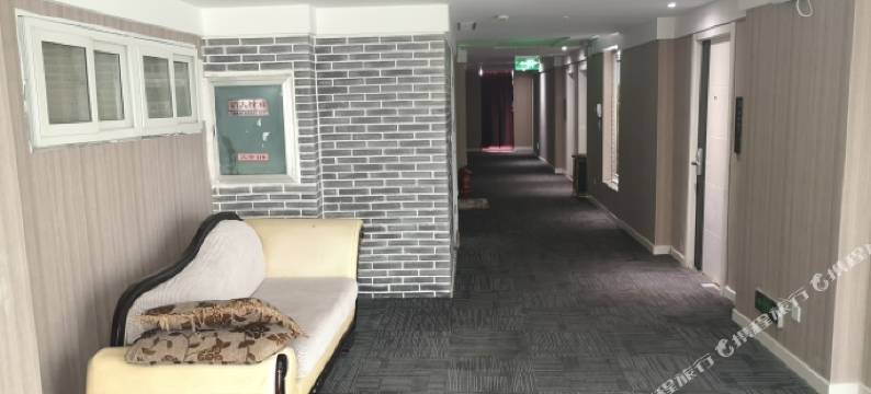 英皇之星商务酒店(新乡河师大万达店)图片