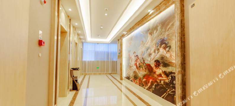 维也纳国际酒店(凭祥市政府广场店)图片