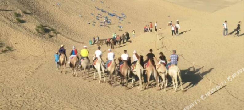 共和卓巴仓文化主题酒店图片