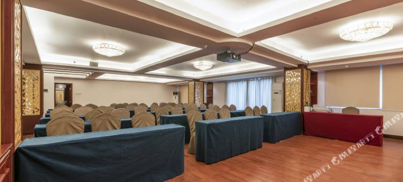 长广酒店(广州番禺长隆大石地铁站店)图片