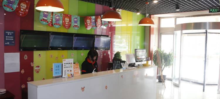 布丁酒店(济南解放军960医院南院无影山路店)图片