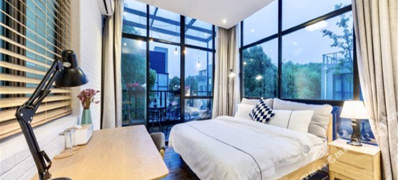 重庆星野雅舍度假别墅(宝圣湖公园分店)图片