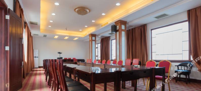 宁乡白马大酒店(吾悦广场店)图片