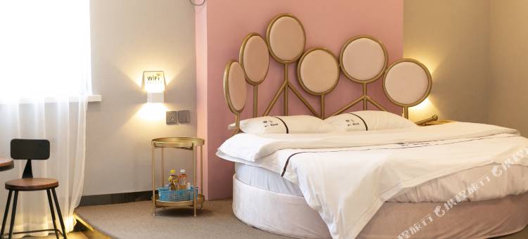 易佰良品酒店(锦州火车站店)图片