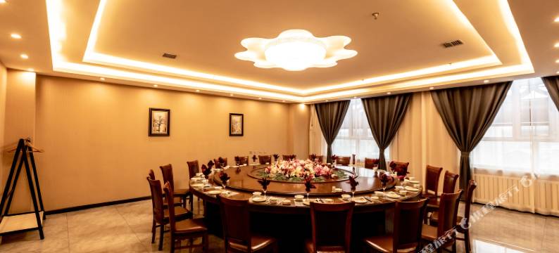 呼伦贝尔吉祥凯悦主题酒店图片