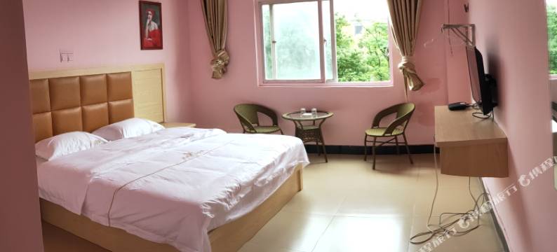 腊枚旅馆(长沙同超桃阳物流园店)图片