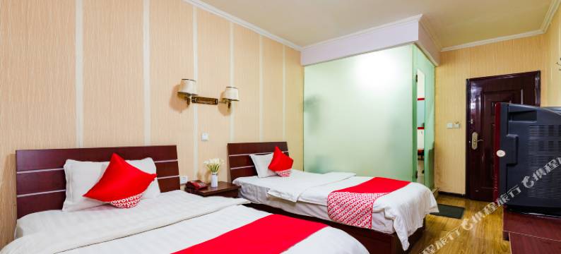 OYO鹤壁乐佳宾馆图片