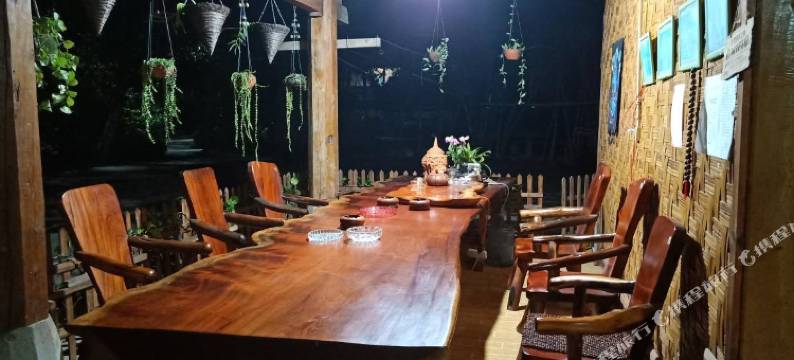 西双版纳玉希罕傣家乐客栈图片