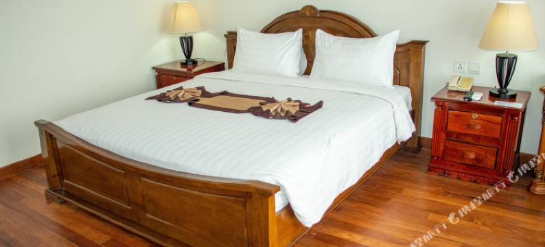 普萨特河滨水疗酒店(Pursat Riverside Hotel & Spa)图片