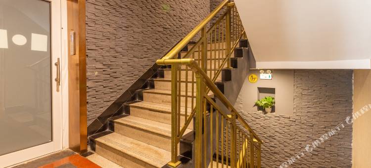 安康汉江之城酒店(火车站店)图片