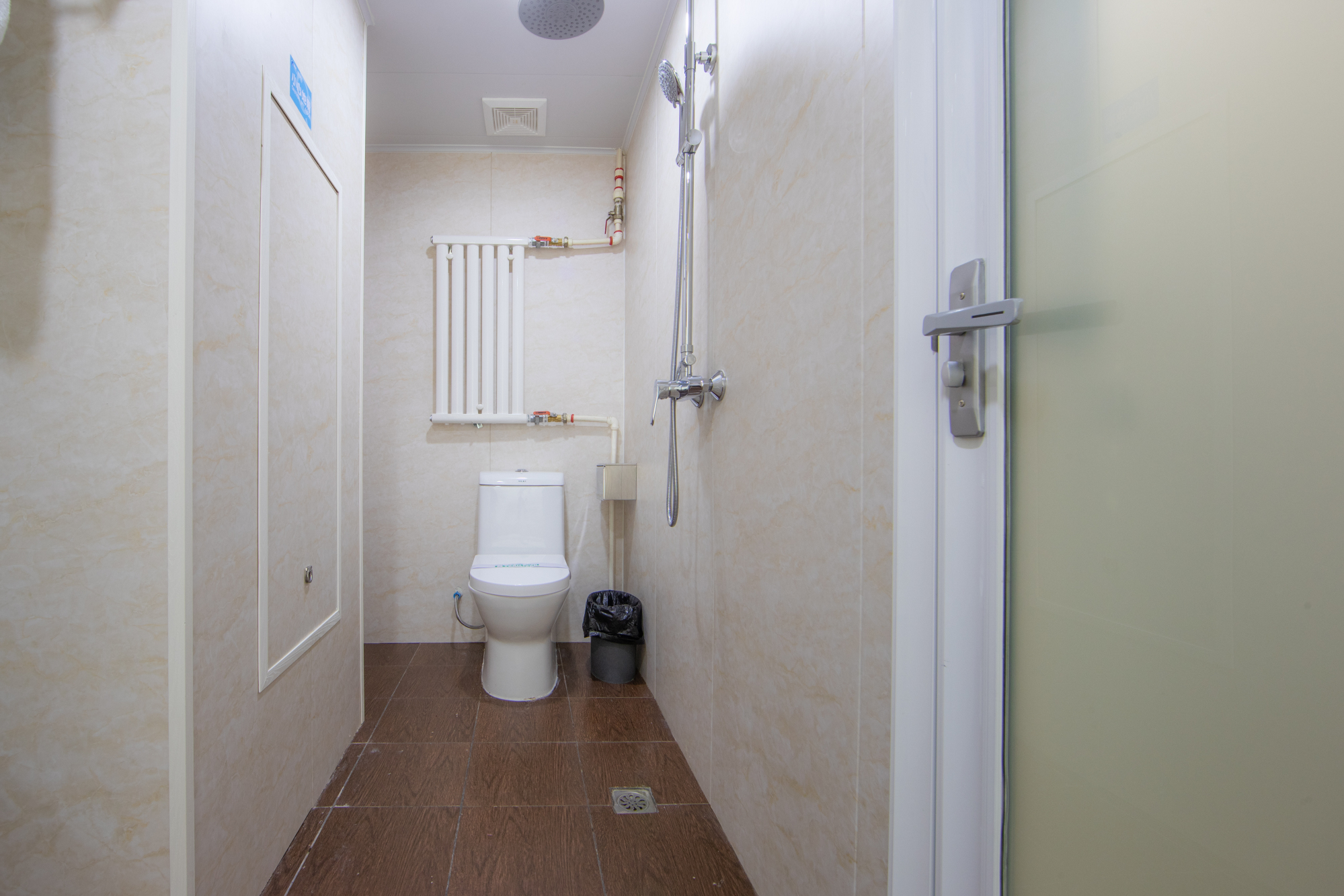 C.S. Sunshine HotelOver view