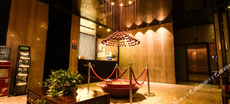 成都美格登酒店(hyperlane超线公园马超西路地铁站店)图片